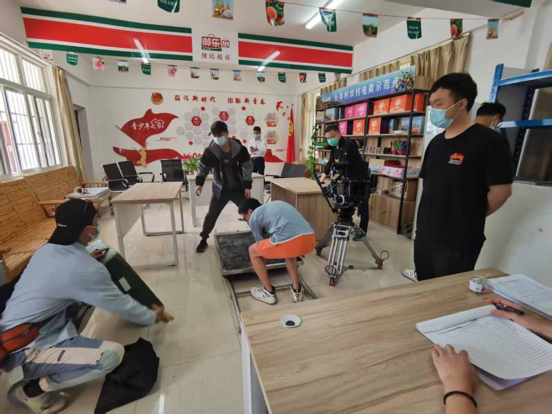追星女孩心理学分析报告：玉环县广告片拍摄公司揭秘饭圈应援式传播逻辑